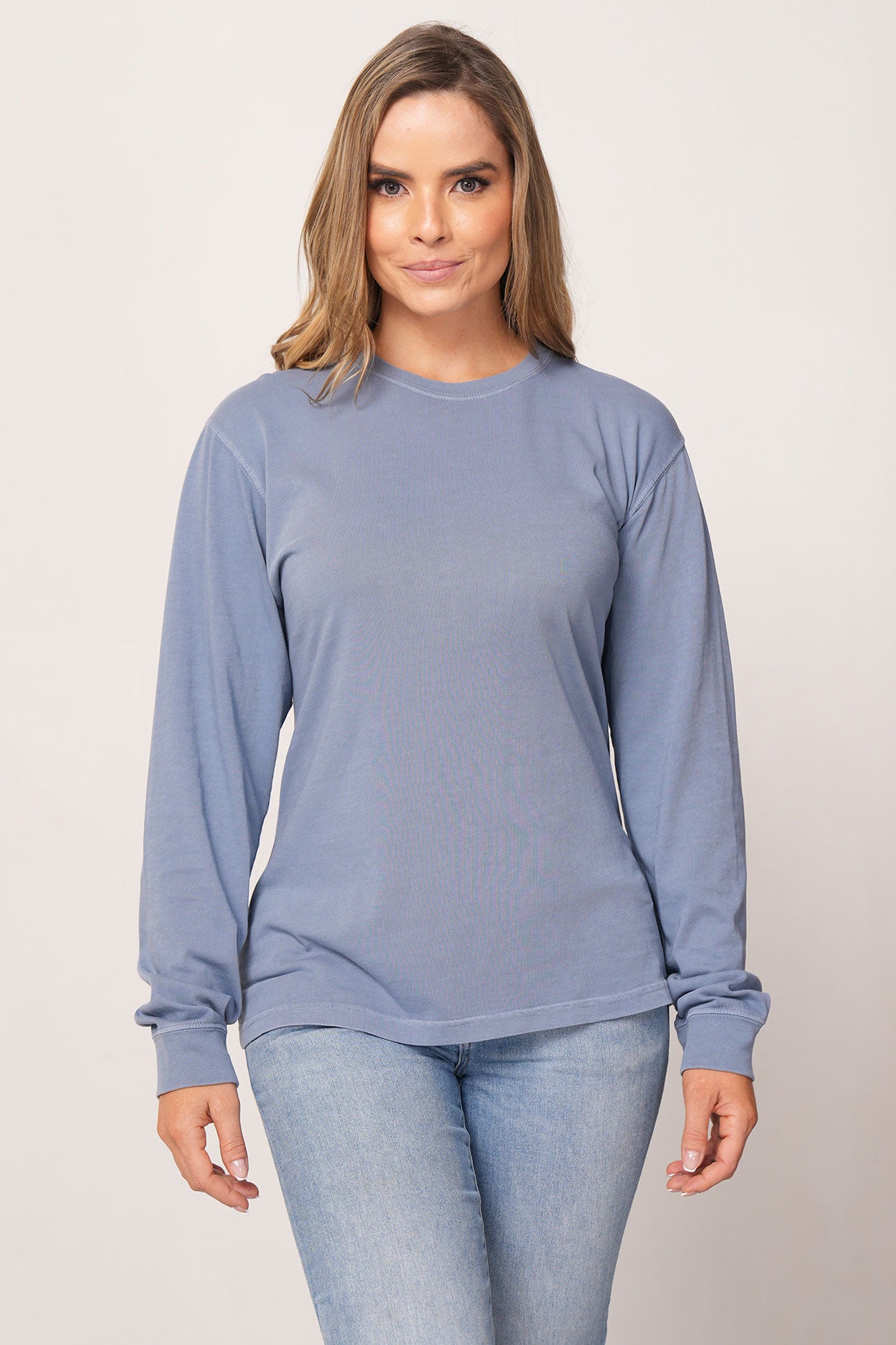 401 – ADULT UNISEX MID WEIGHT L/S PIGMENT DYED TEE