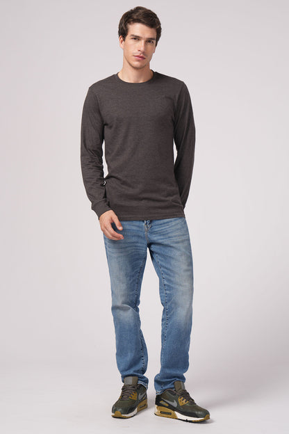 901 – ADULT UNISEX LIGHT WEIGHT L/S DELUXE TEE